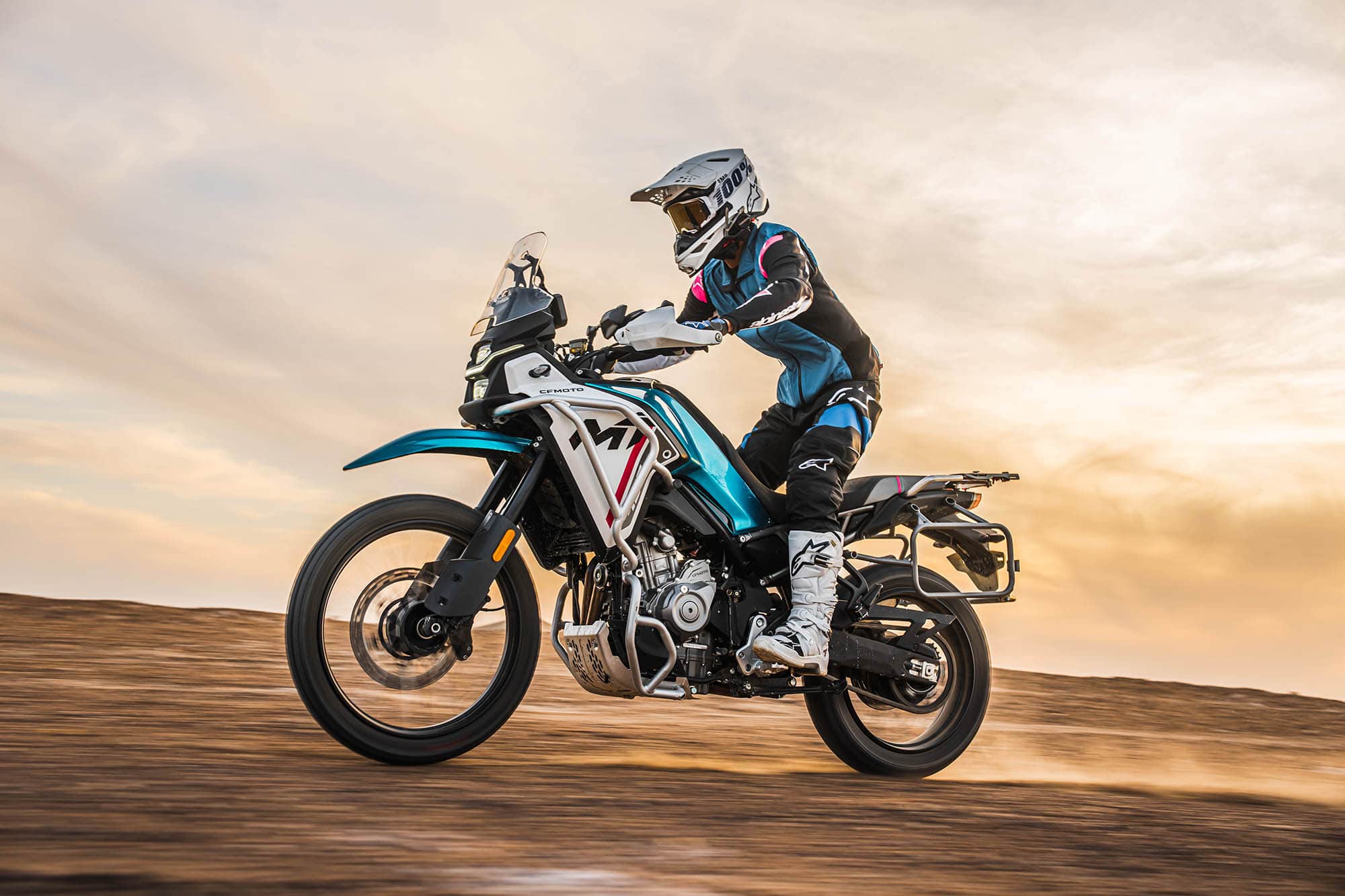 CFMOTO 450MT EICMA 2023