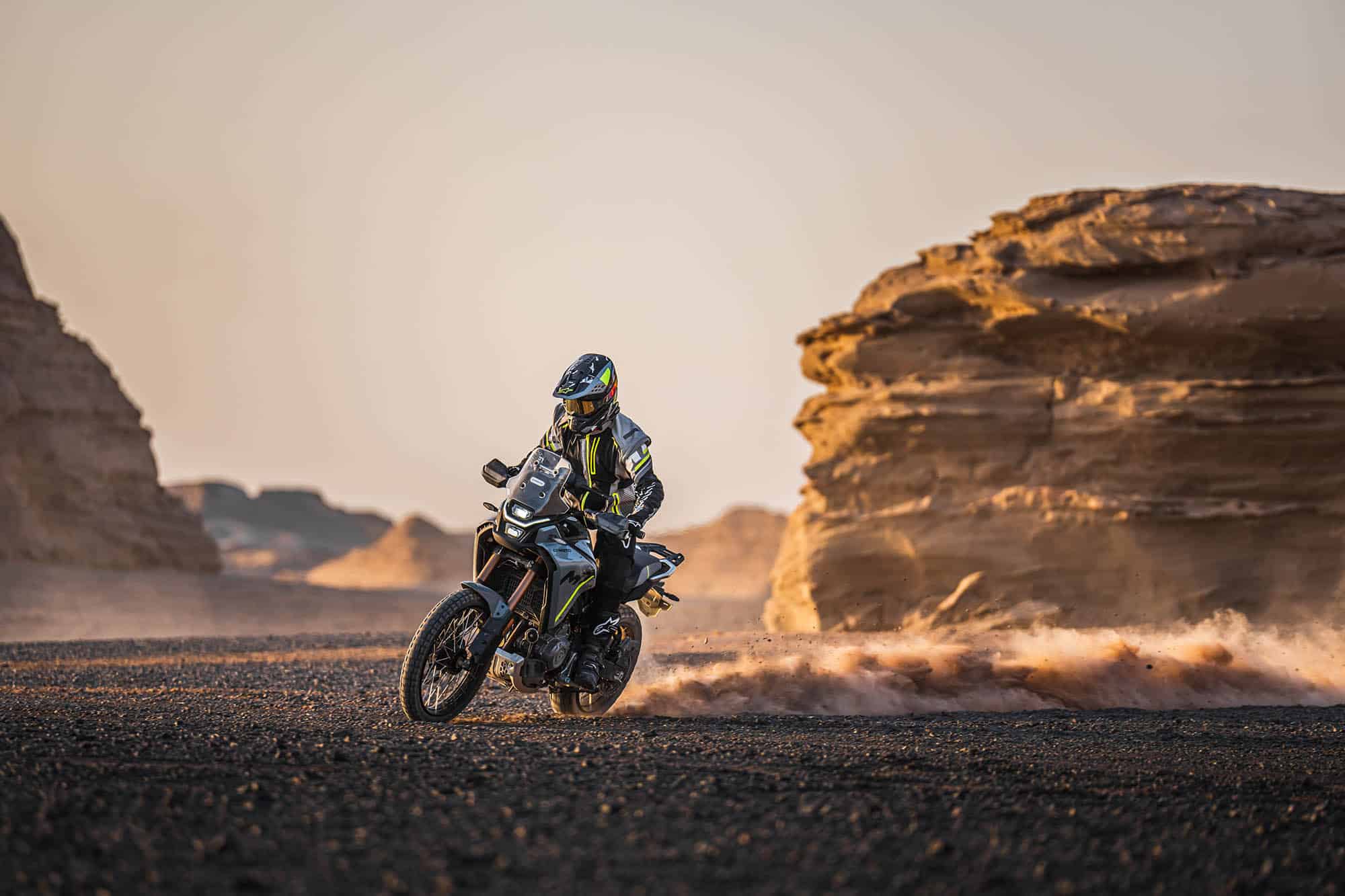 CFMOTO 450MT EICMA 2023