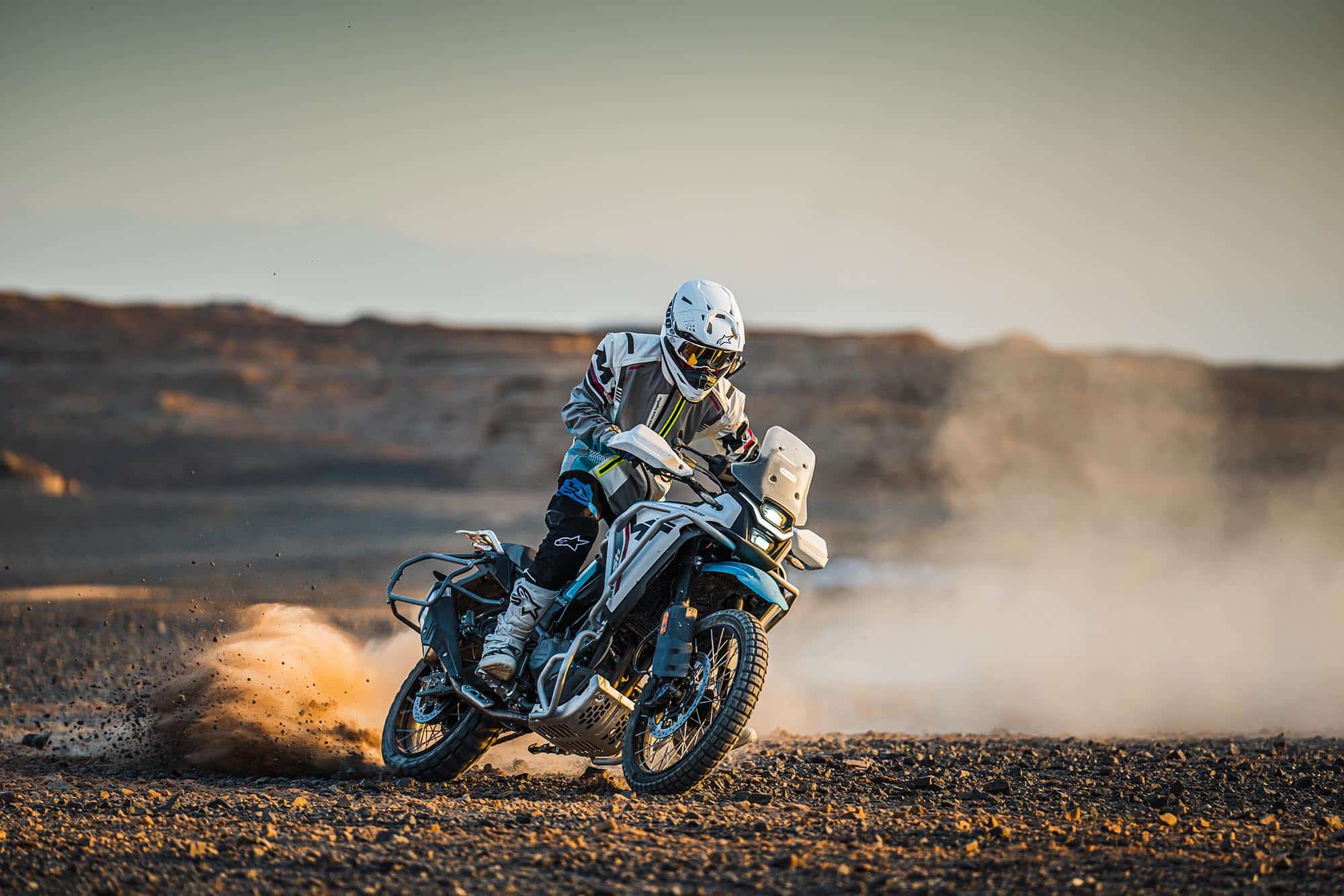 CFMOTO 450MT EICMA 202