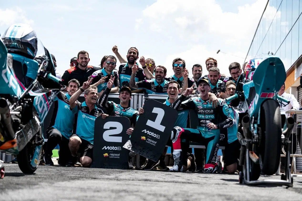 GP du Brésil 2026 : le CFMOTO Aspar Team triomphe avec un doublé historique en Moto3 et une victoire en Moto2