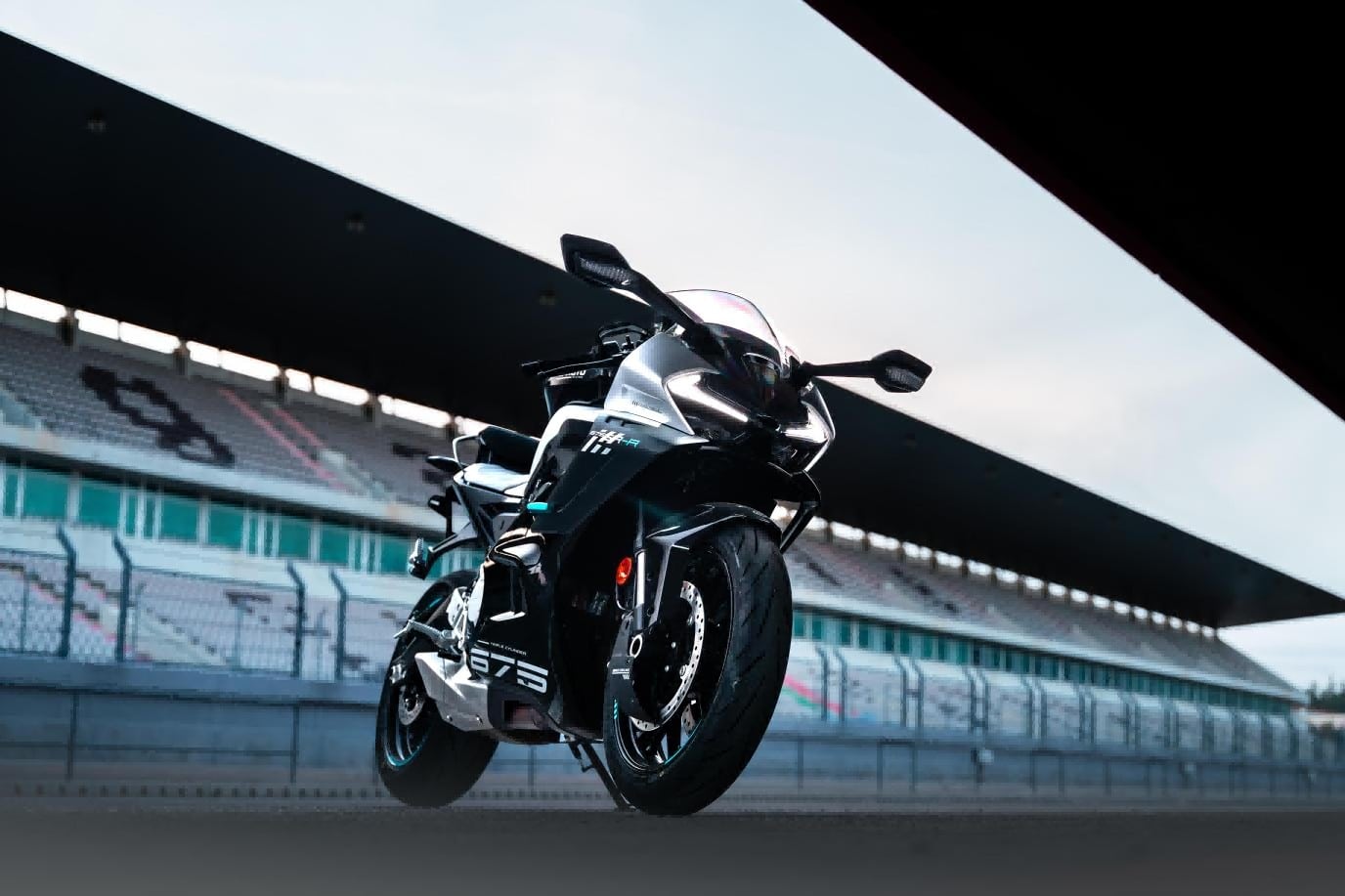 Lancement gamme Portugal 2025 - CFMOTO