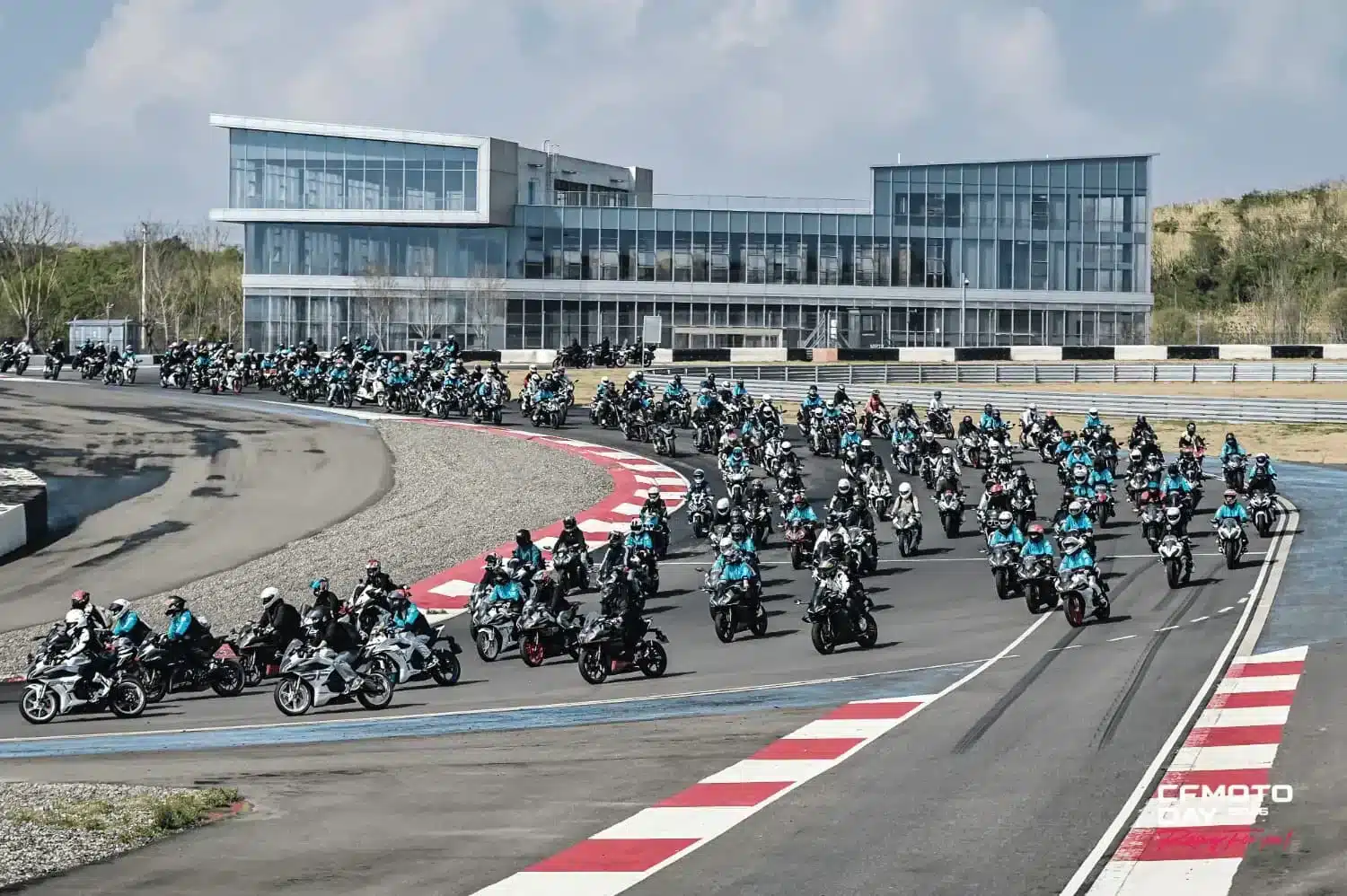 CFMOTO DAY 2026 — 500SR