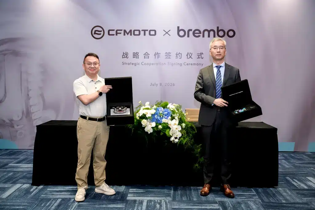 CFMOTO x Brembo — partenariat stratégique freinage moto