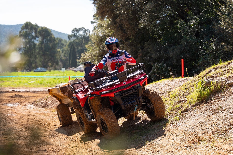 CFMOTO dévoile les nouveaux CFORCE C4, C5 et C6 PRO à Nice
