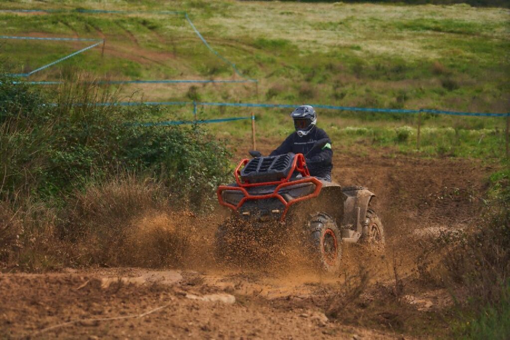 Lancement de la gamme 2025 quads et SSV de CFMOTO