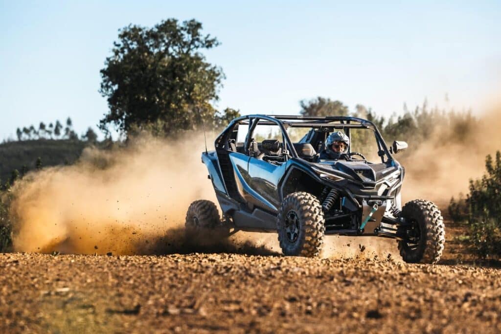 Lancement de la gamme 2025 quads et SSV de CFMOTO