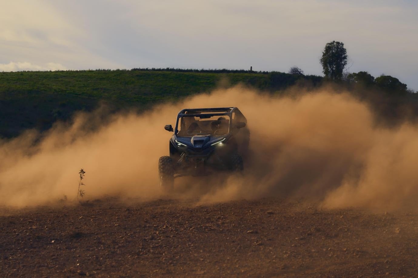 Lancement de la gamme 2025 quads et SSV de CFMOTO